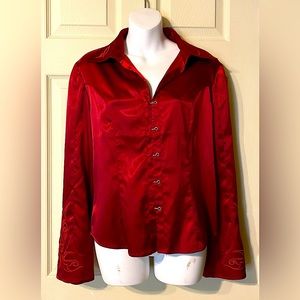 Harley Davidson Womens large 90’s Red
Satin Flame Vintage Embroidered Top